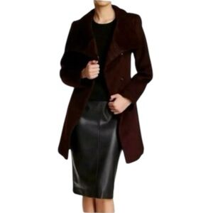 TRINA TURK Lambswool Shawl Collar Artsy Lily Coat Wine Burgundy Wool Size 4 Warm